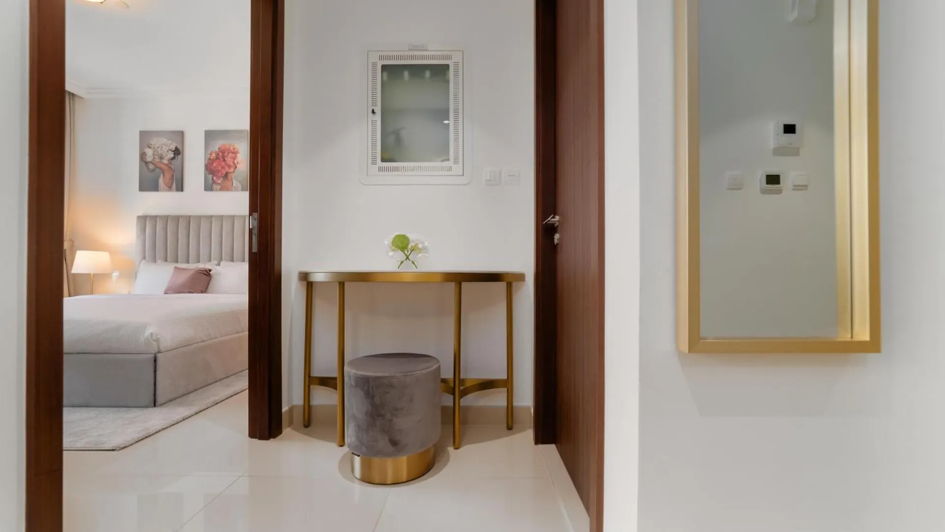 Boulevard Point - Direct Access To Dubai Mall With Full Burj View 0*,  United Arab Emirates